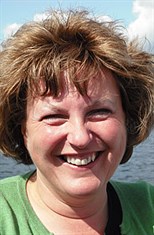 geraldinebirks_154x235.jpg
